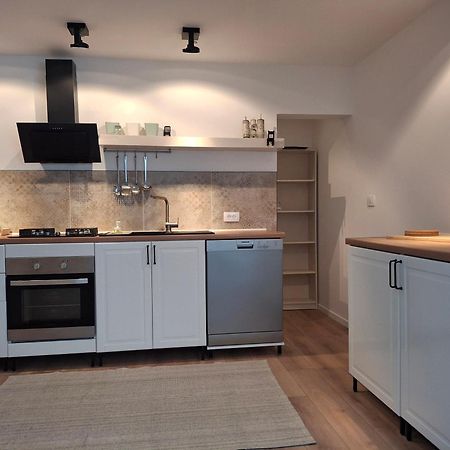 Apartmani Alma Póla Kültér fotó