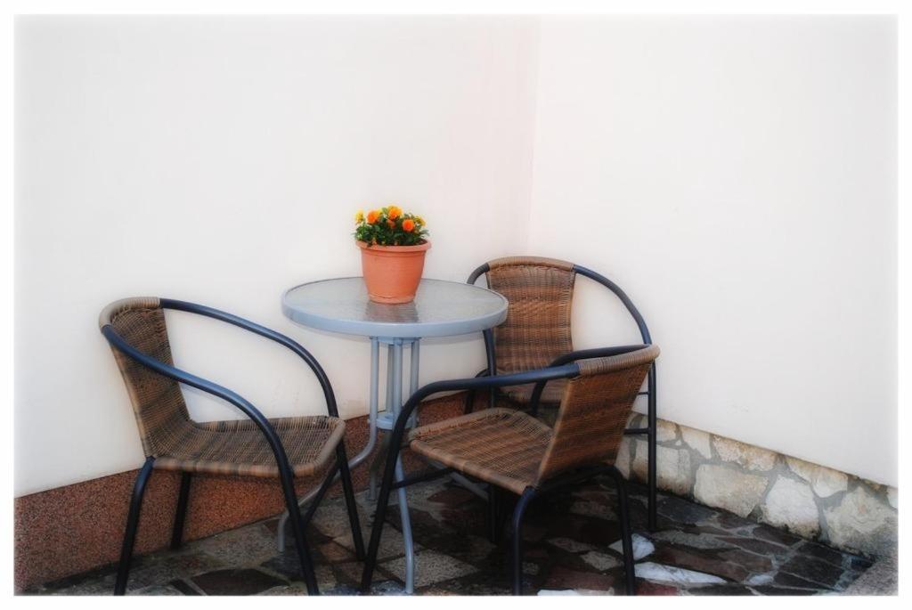 Apartmani Alma Póla Kültér fotó