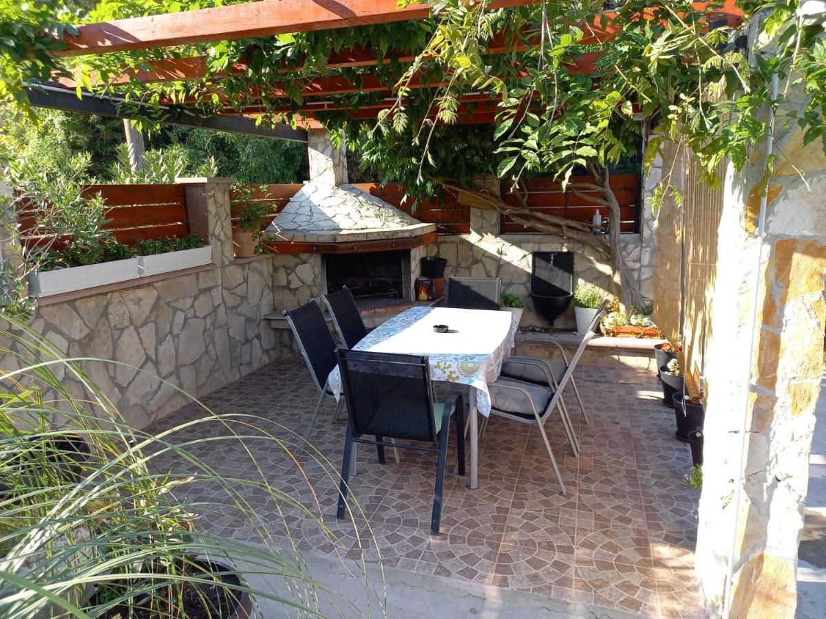 Apartmani Alma Póla Kültér fotó