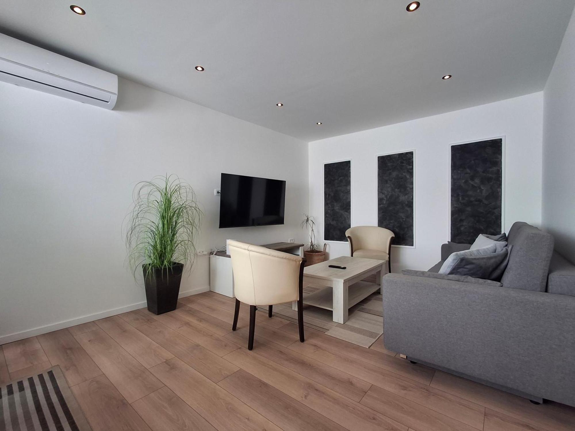 Apartmani Alma Póla Kültér fotó