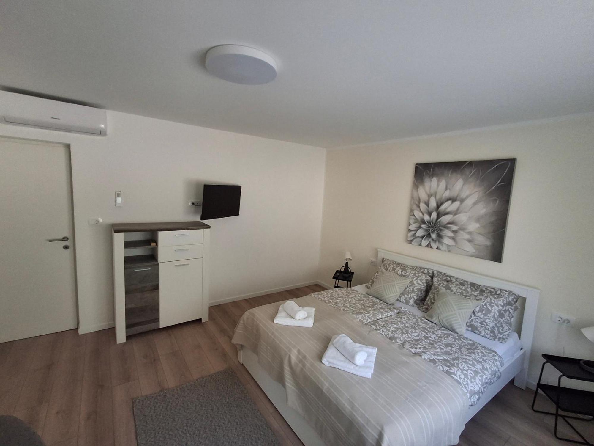 Apartmani Alma Póla Kültér fotó
