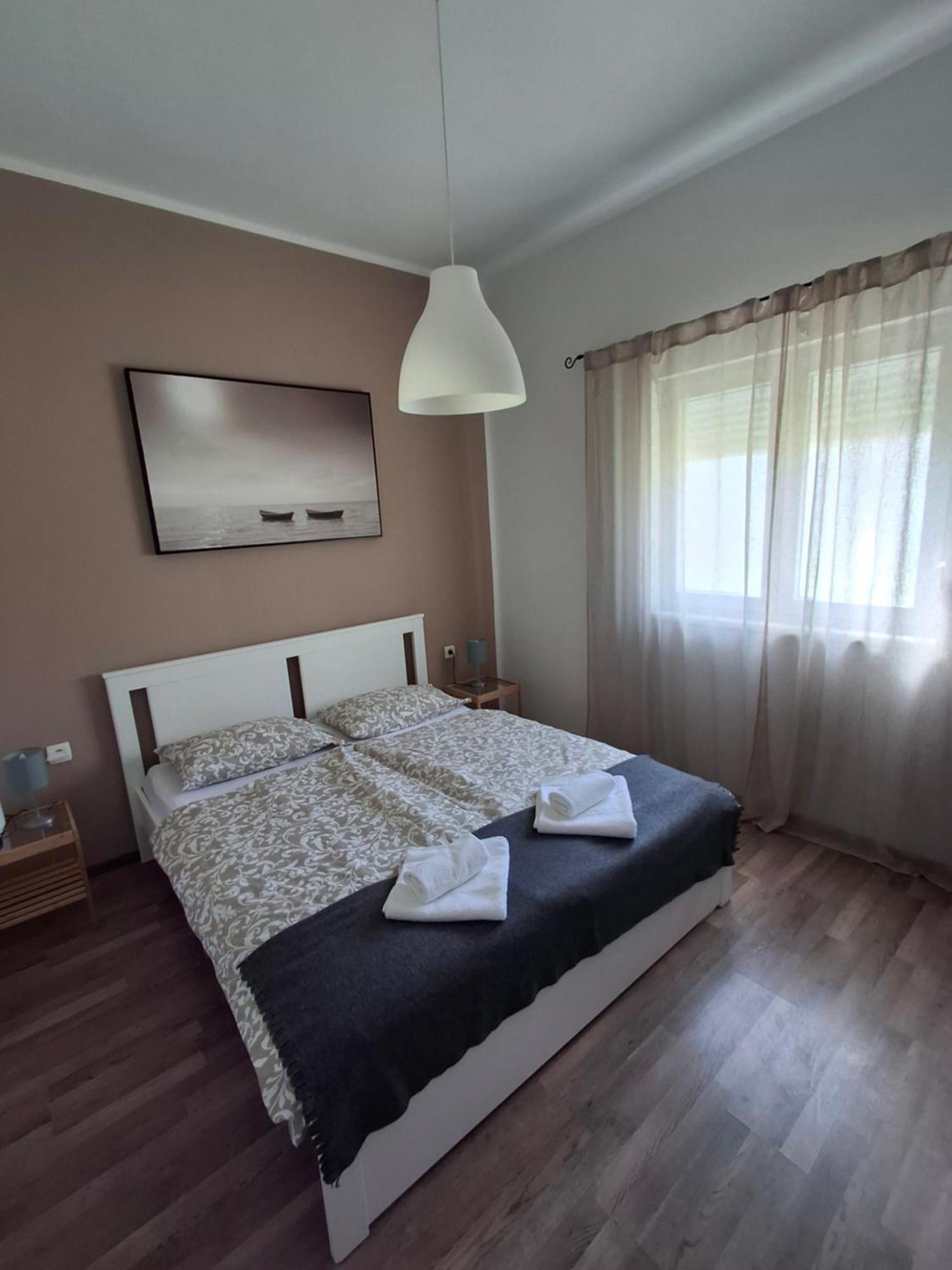 Apartmani Alma Póla Kültér fotó