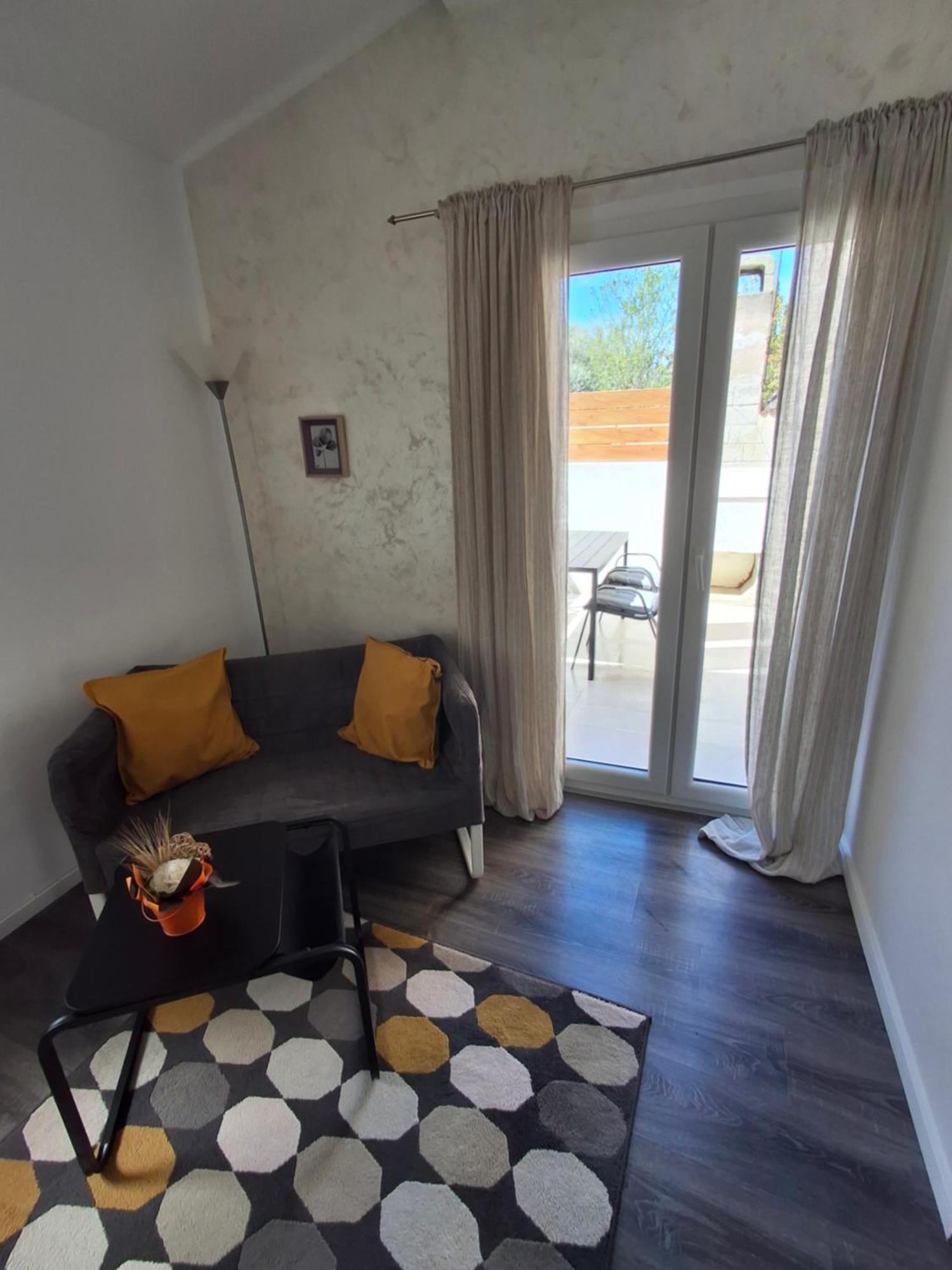 Apartmani Alma Póla Kültér fotó